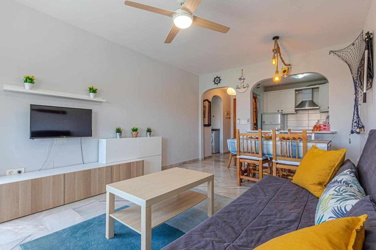 797 Holiday Rentals - Luminoso Piso Para 4 En Arroyo De La Miel Zewnętrze zdjęcie